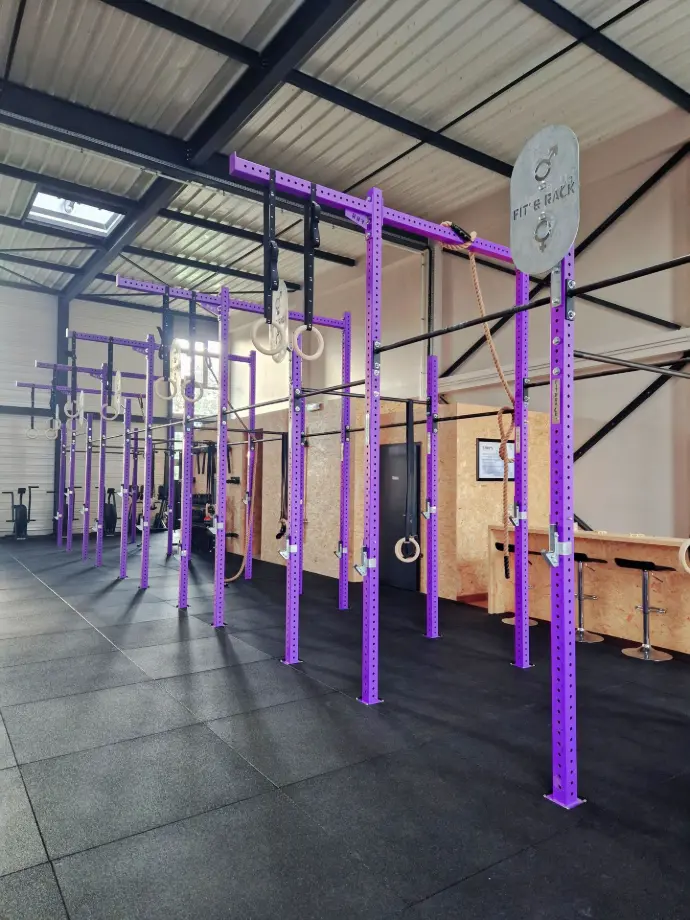 Box de crossfit à Colmar rack violet