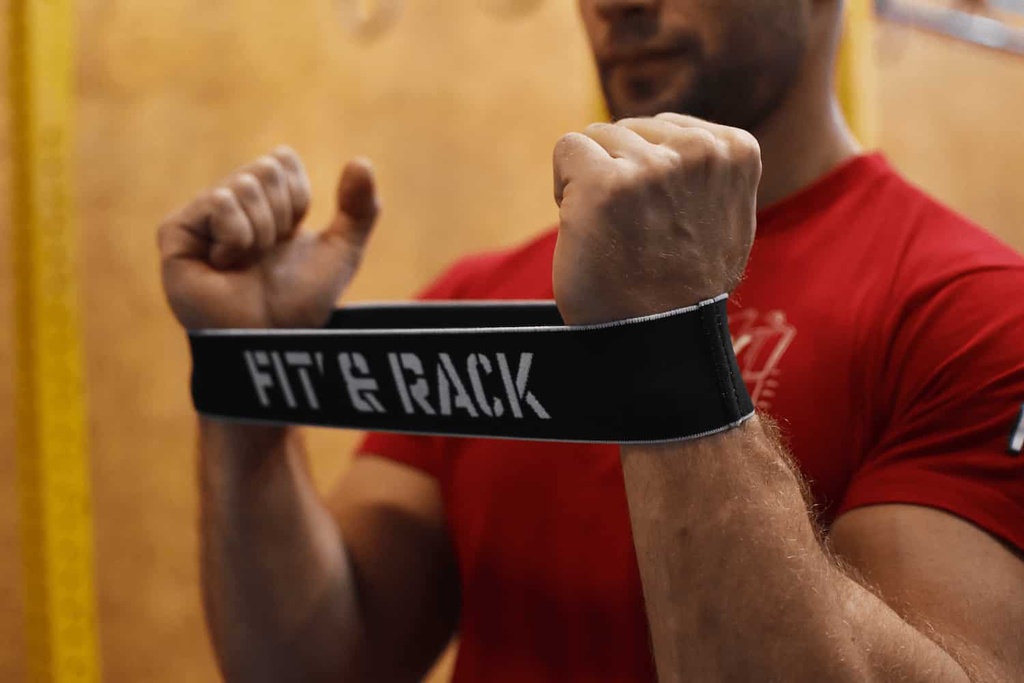 Fit' Ring - Utilisation Showroom CrossFit Des Monts - Musculation haut du corps