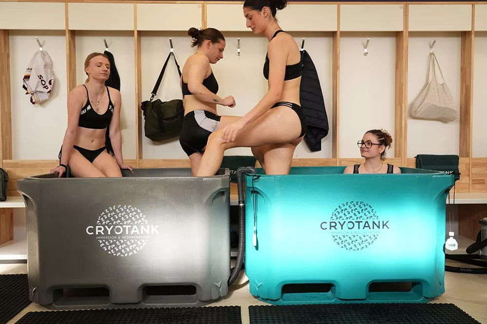 Immersion cryothérapie - Bassin d'eau chaude ou froide