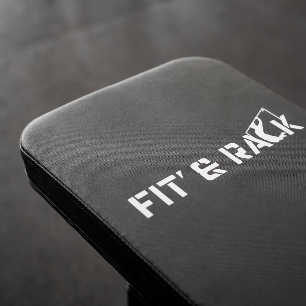 Banc Couché Tirage Poitrine à la barre olympique