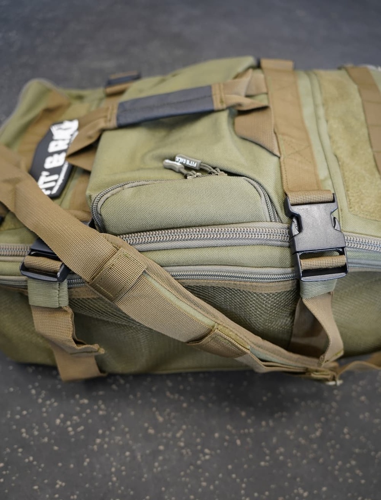 Sac de voyage avec bandouilière style militaire