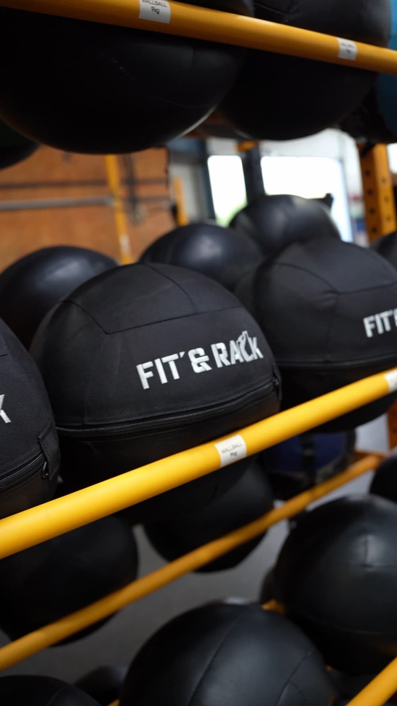 Comment stocker ses Wall Ball - Etagère de rangement CrossFit Des Monts